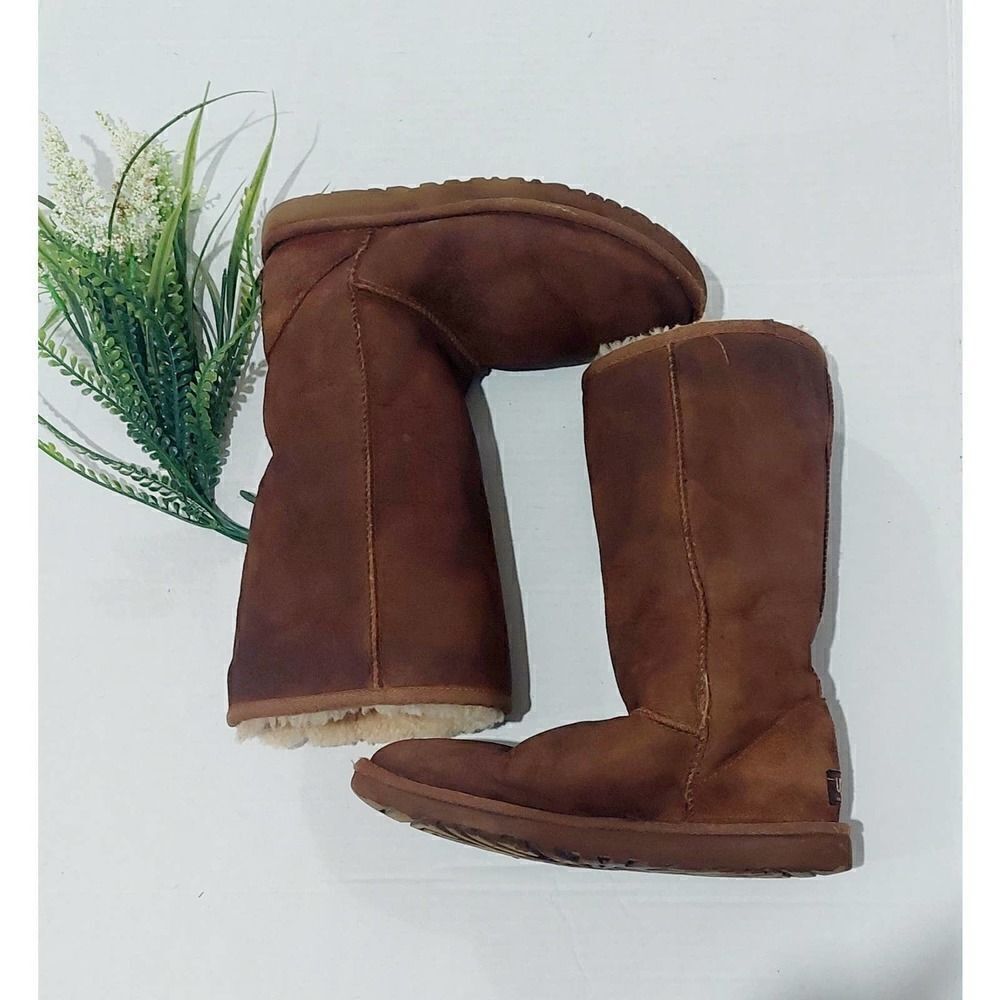UGG Boots Tall Brown